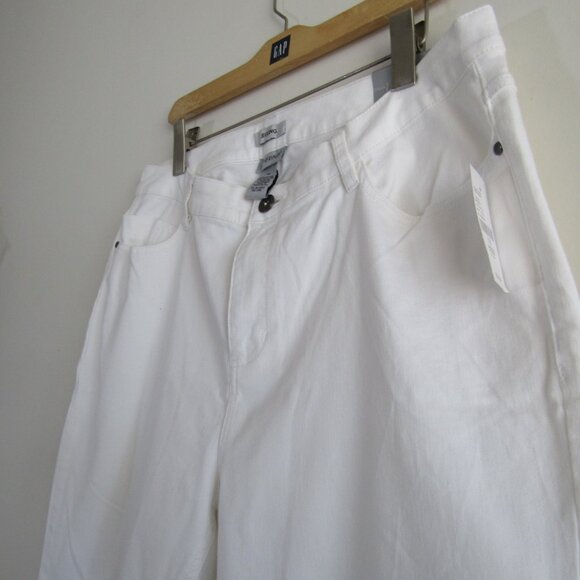 Catherine's Women's Jeans 1X White Skinny Jegging Casual Minimalist Coastal NWT - Picture 5 of 11